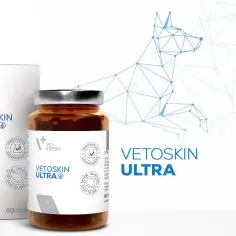 Opakowanie i słoiczek suplementu Vetoskin Ultra na białym tle z grafiką psa.